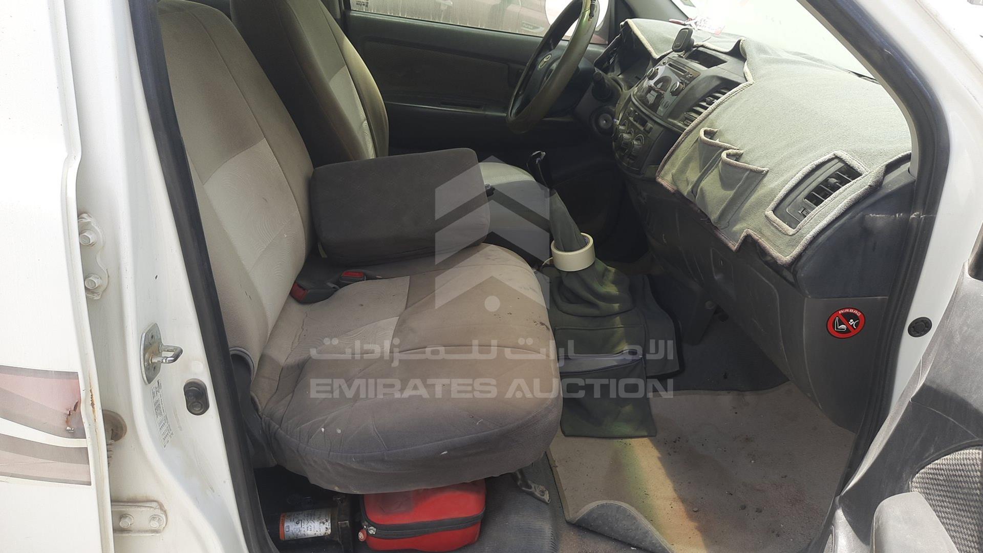2014 TOYOTA HILUX VIN: MR0EX12G1E2345794