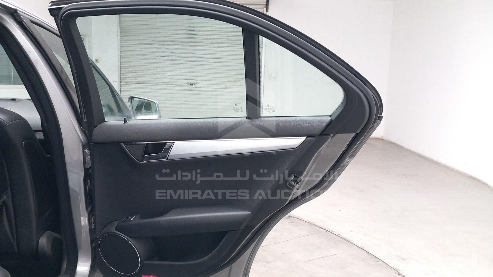 2011 MERCEDES C200 VIN: WDDGF4JB0BF586306