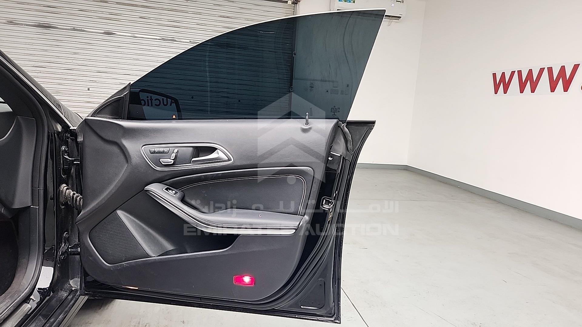 2018 MERCEDES CLA 250 VIN: WDDSJ4EB8JN510436