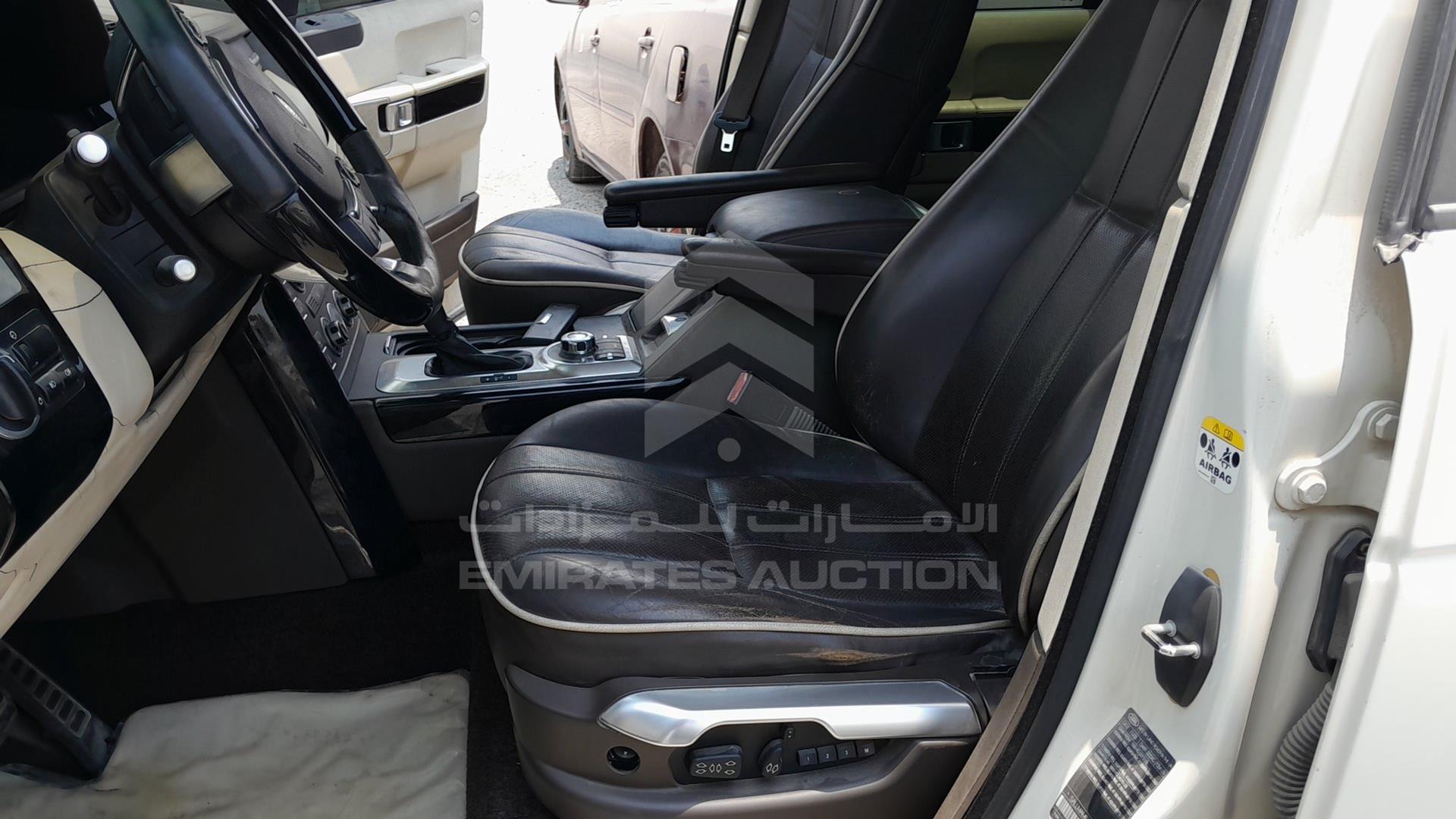 2010 RANGE ROVER VOGUE VIN: SALLMAME4AA315260