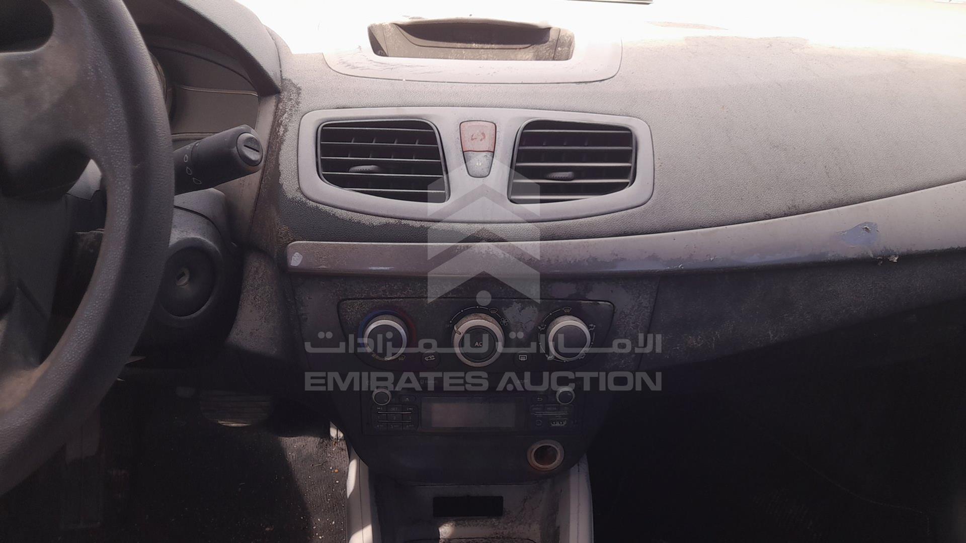 2015 RENAULT FLUENCE VIN: VF1LZLET6FC286465