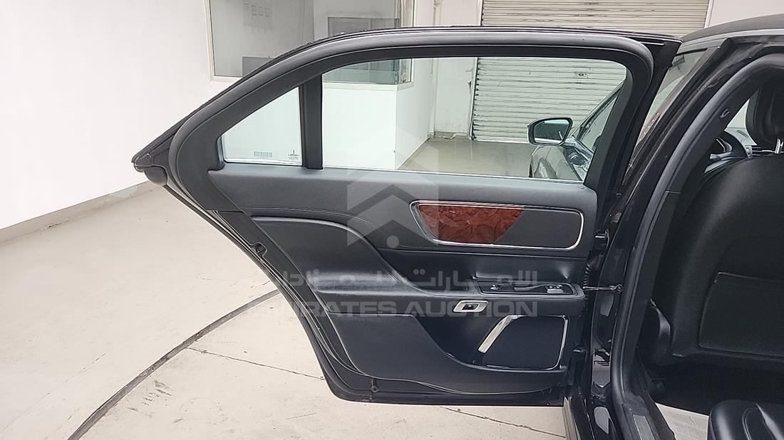لينكولن Continental 2020 — الباب الخلفي الأيسر — صورة 22