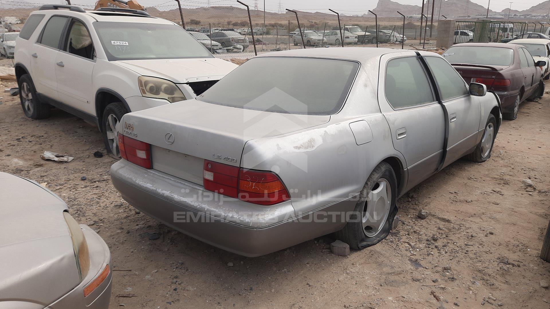 1999 LEXUS LS400 VIN: JT8BH28F2X0142302