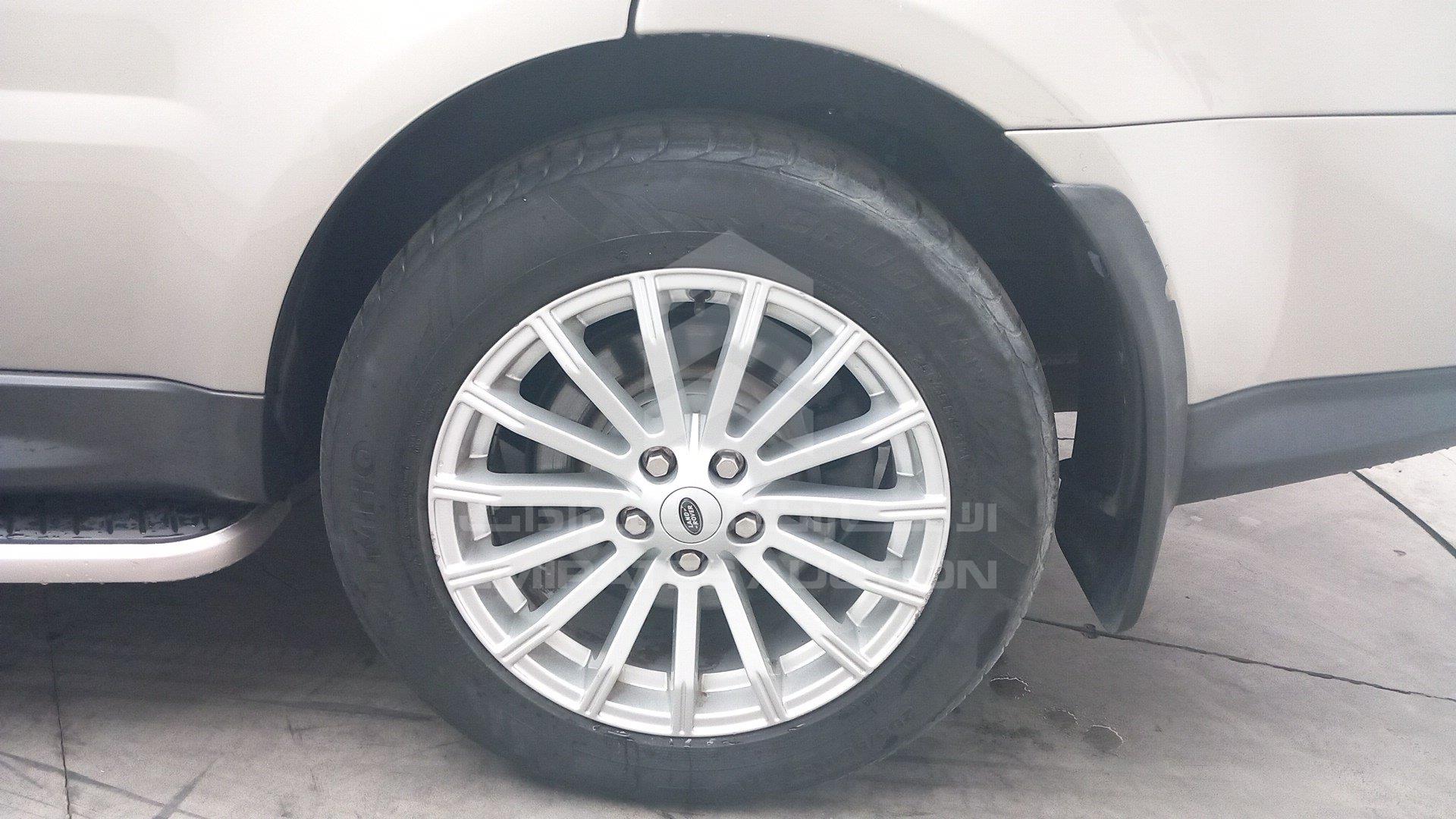SALLSAAD4BA277810 - 2011 Range Rover Sport - #493697