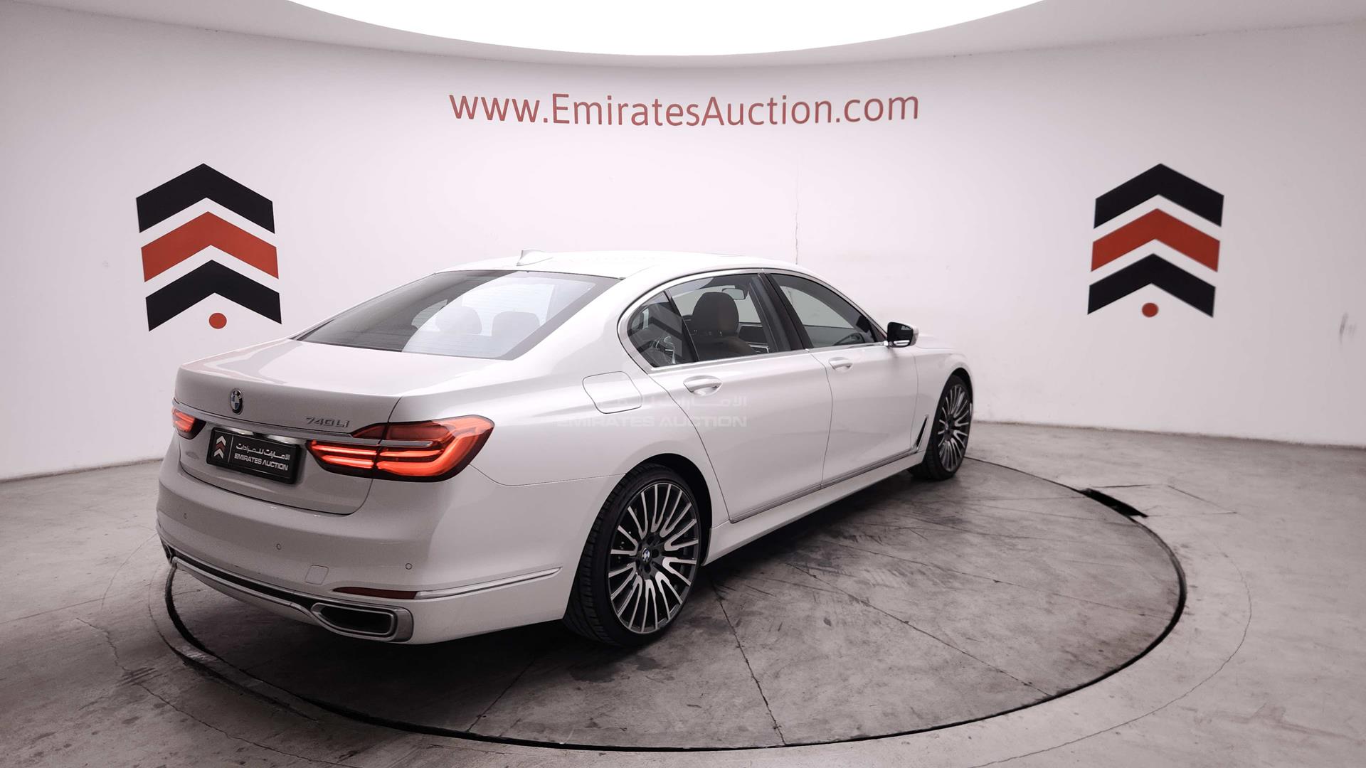 2017 BMW 740 LI VIN: WBA7E2108HG409051