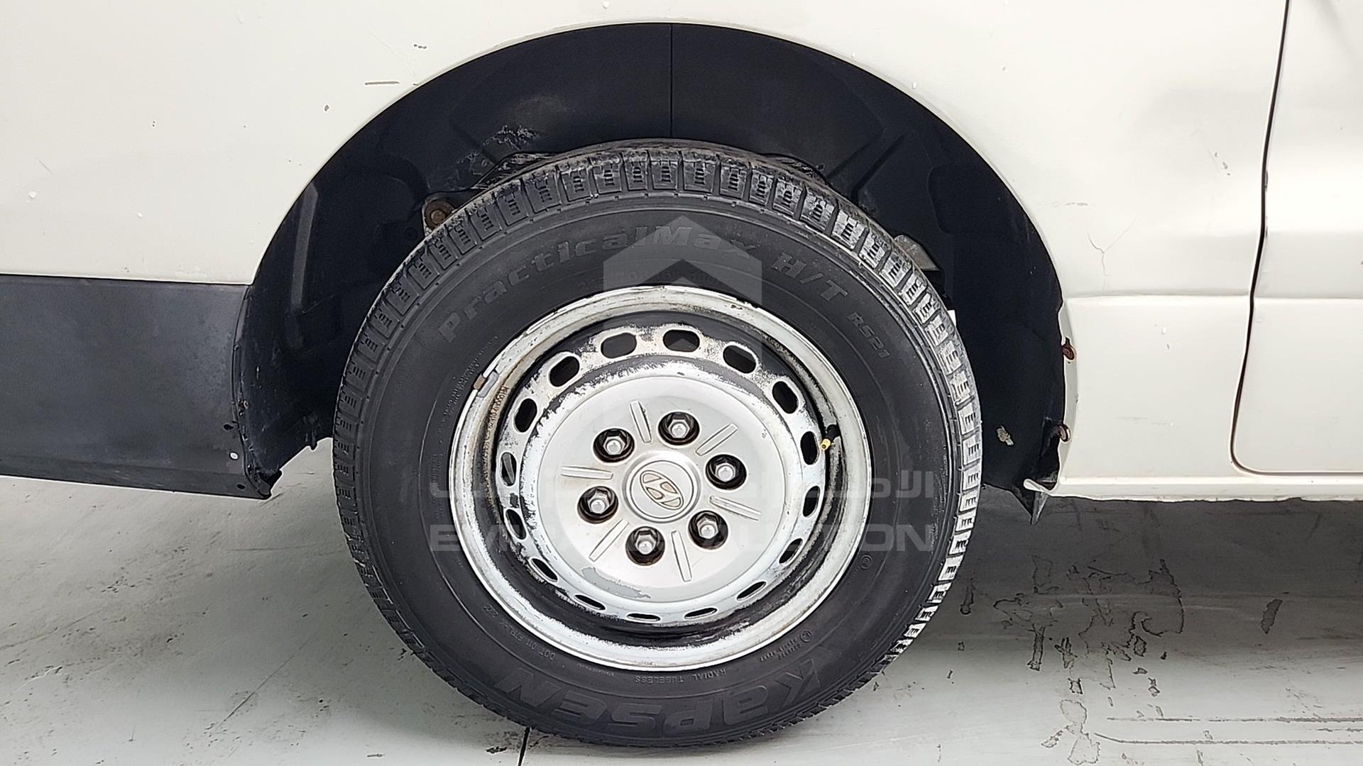 2012 HYUNDAI H1 VIN: KMHWG81R6CU367947