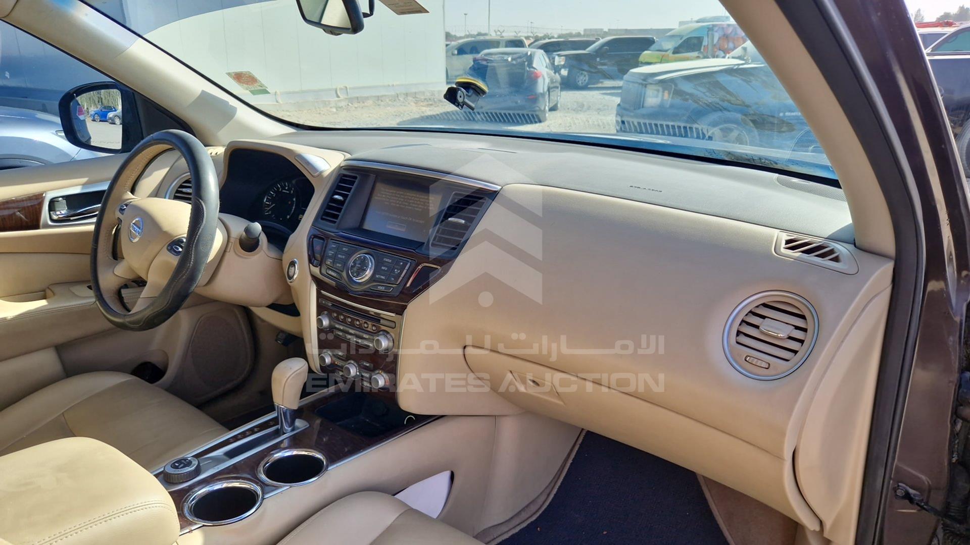 2015 NISSAN PATHFINDER VIN: 5N1AR2M58FC649561