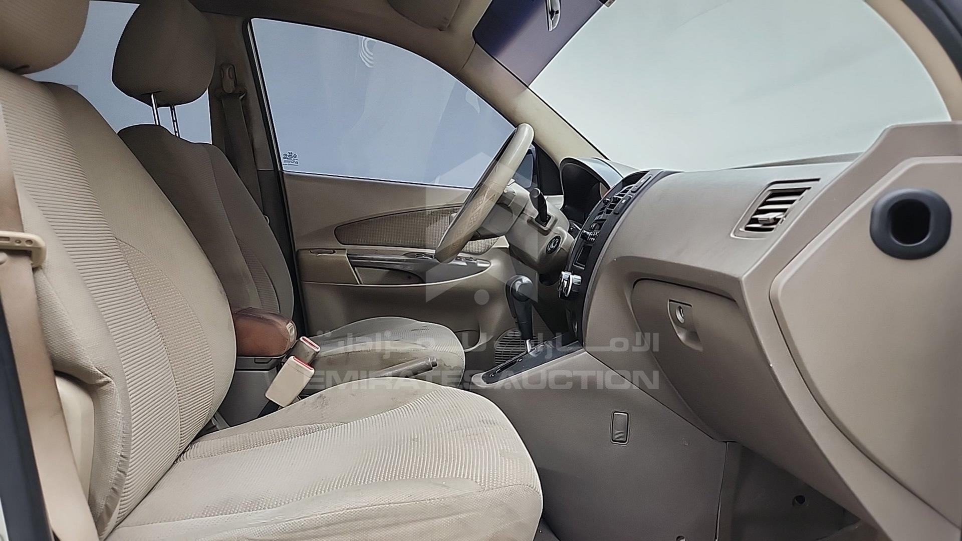 2008 HYUNDAI TUCSON VIN: KMHJM81B78U821197