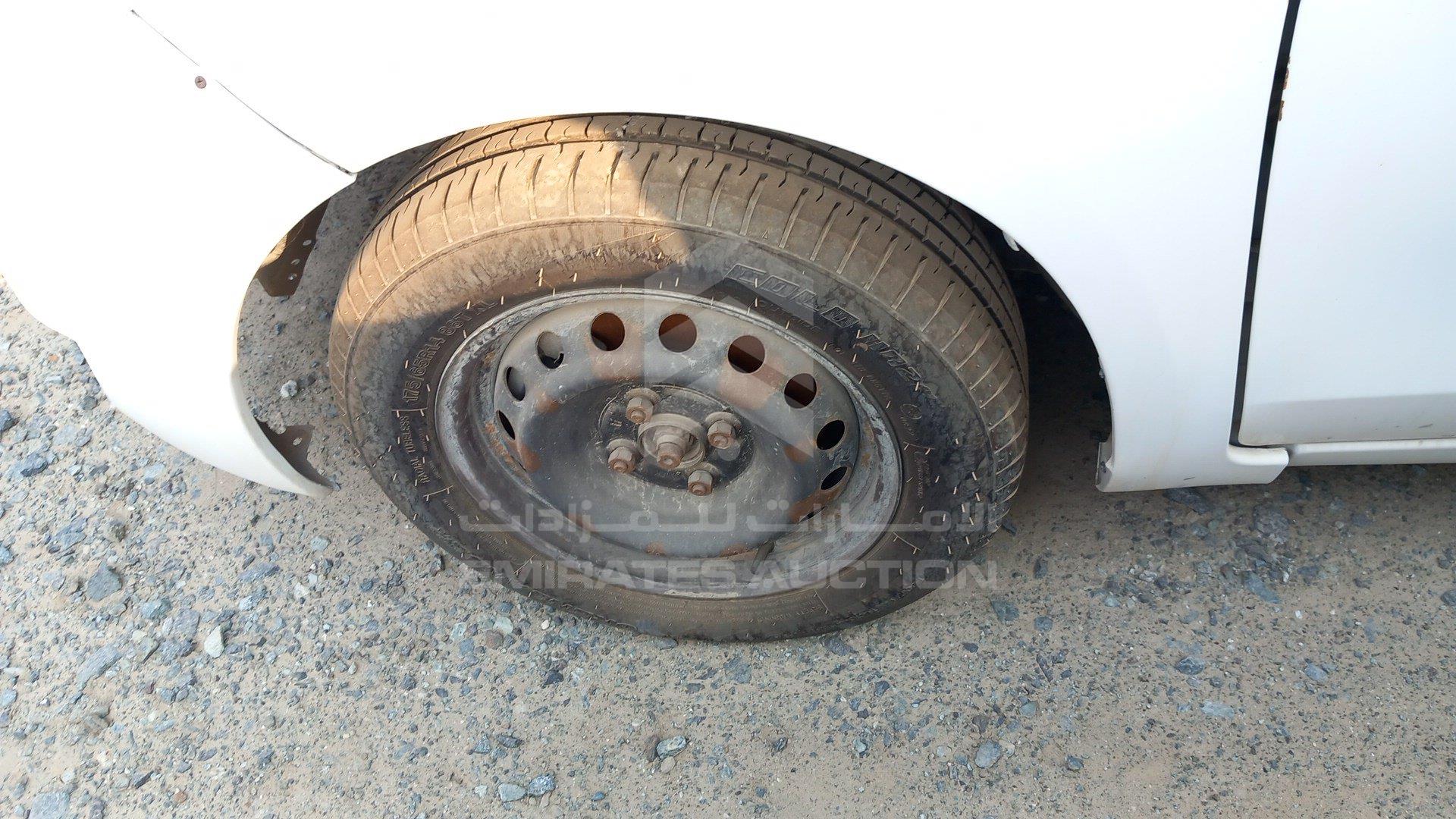 JTDKW923195121445 - 2009 Toyota Yaris - #427294