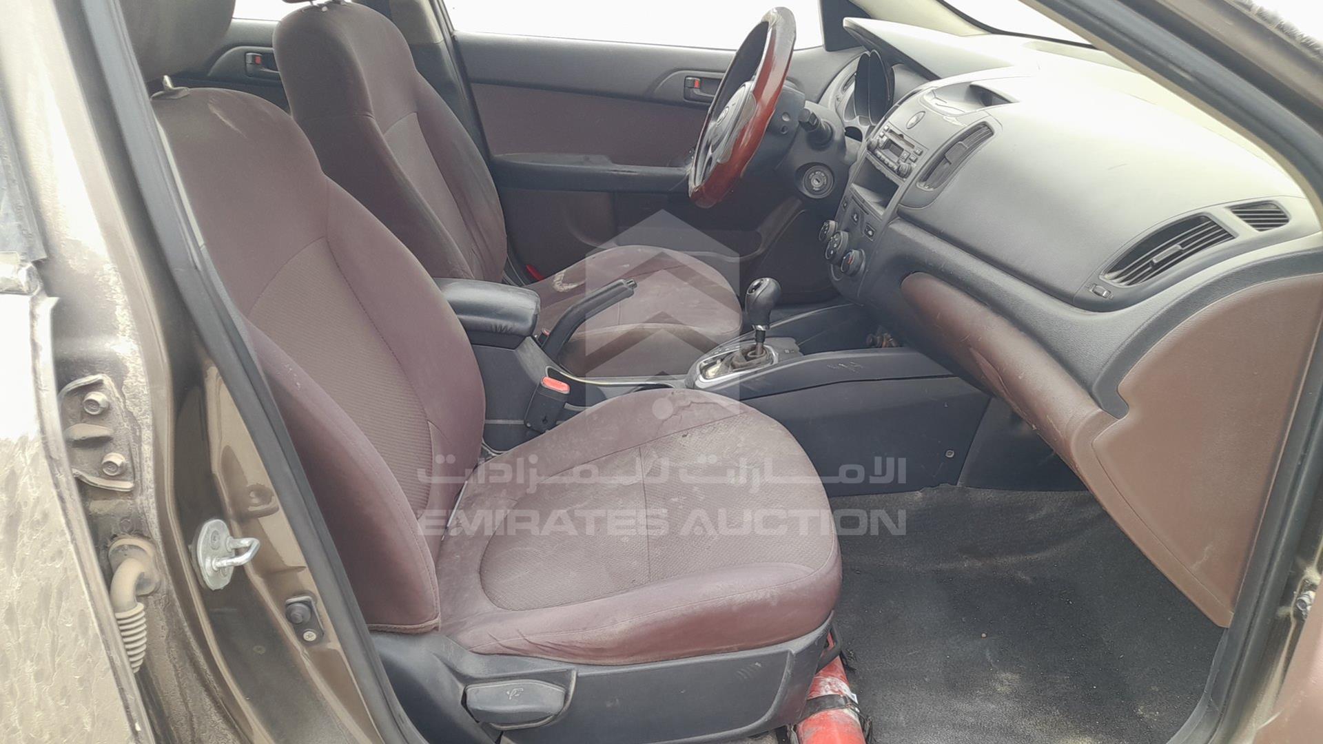 2013 KIA CERATO VIN: KNAFT4113D5785328