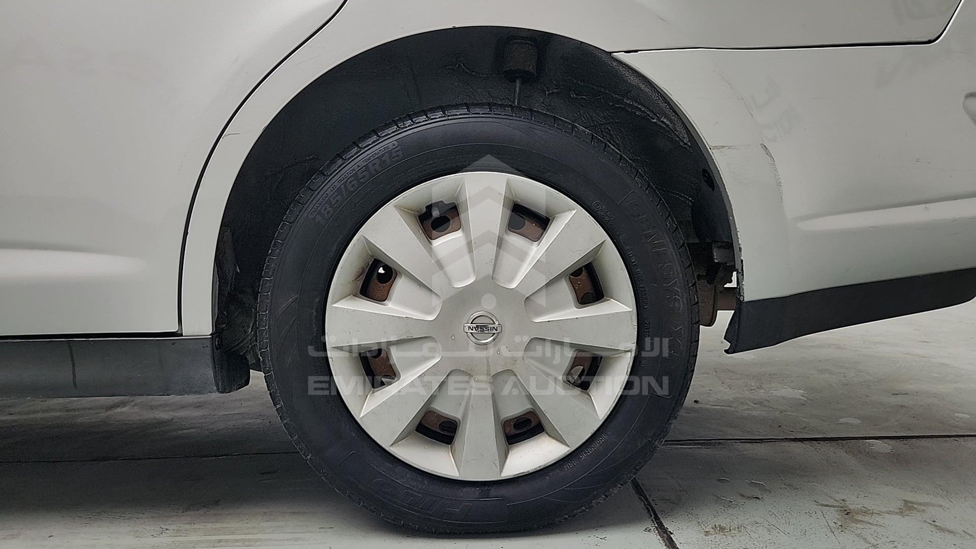 2011 NISSAN TIIDA VIN: 3N1BC1A62BL383991