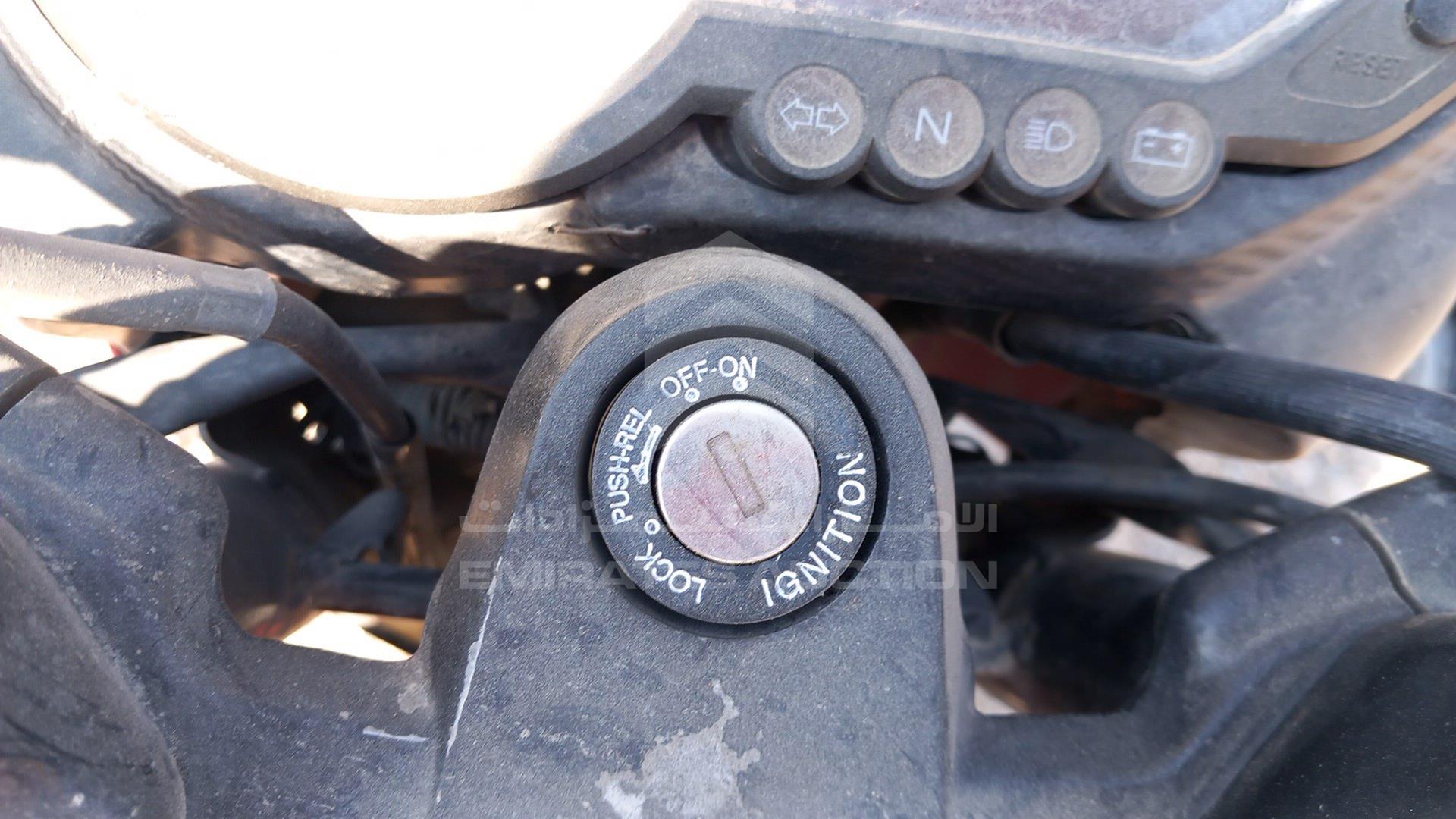 0 BAJAJ PULSAR VIN: MD2A12DY9JCB70223