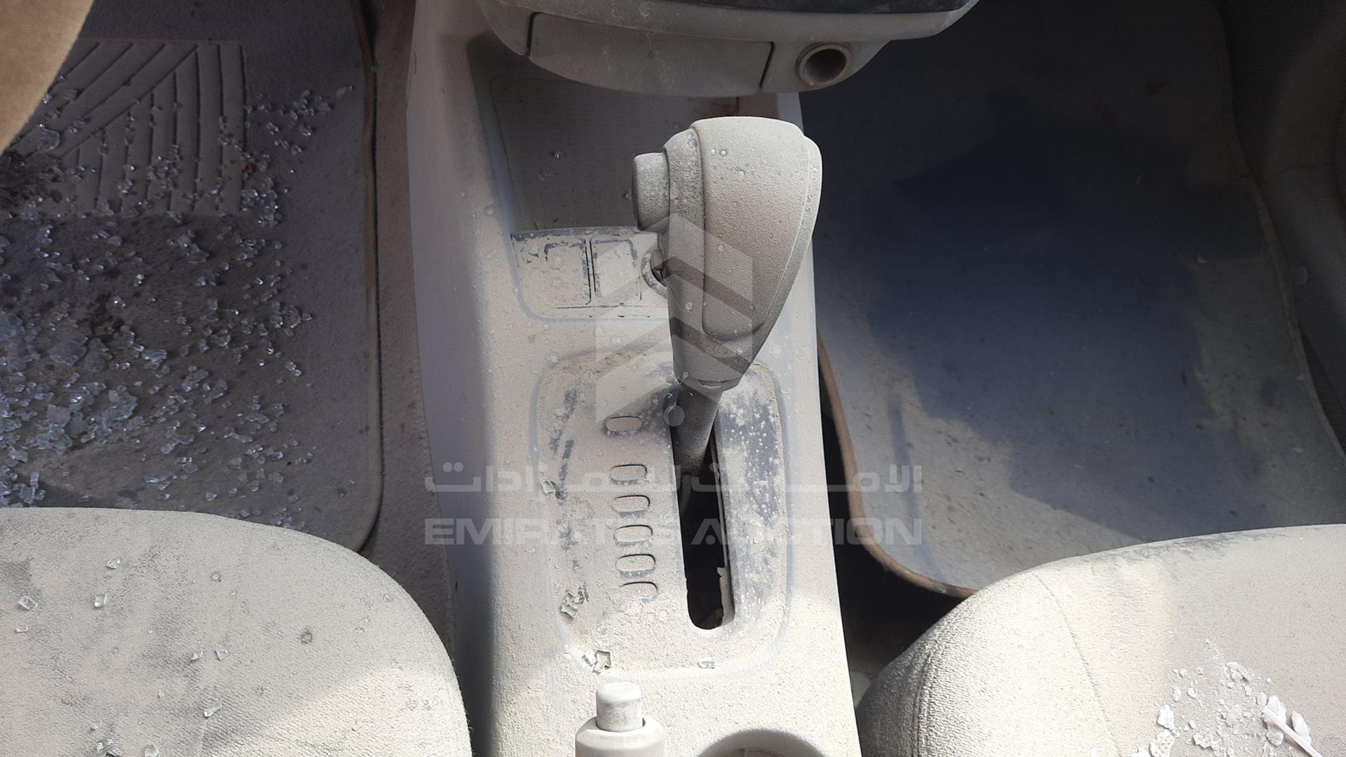 2005 KIA CERATO VIN: KNAFE242455118028