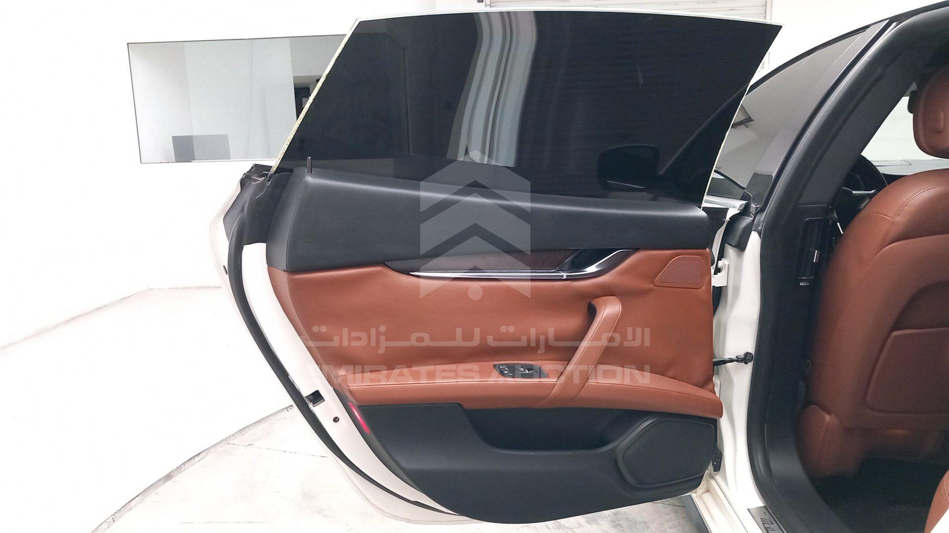 2015 MASERATI QUATTROPORTE VIN: ZAMSP56F8F1135769