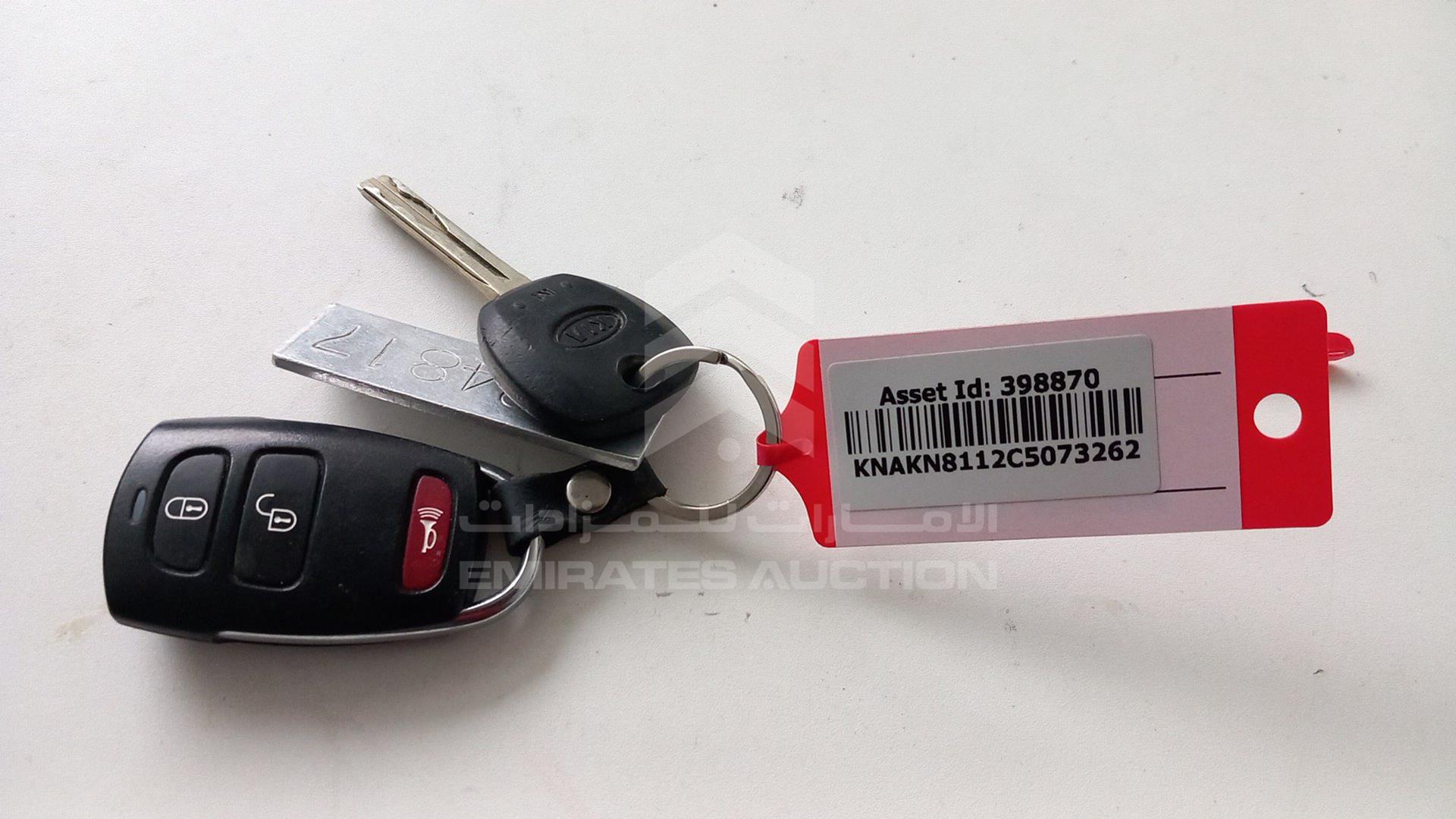 2012 KIA MOHAVE VIN: KNAKN8112C5073262