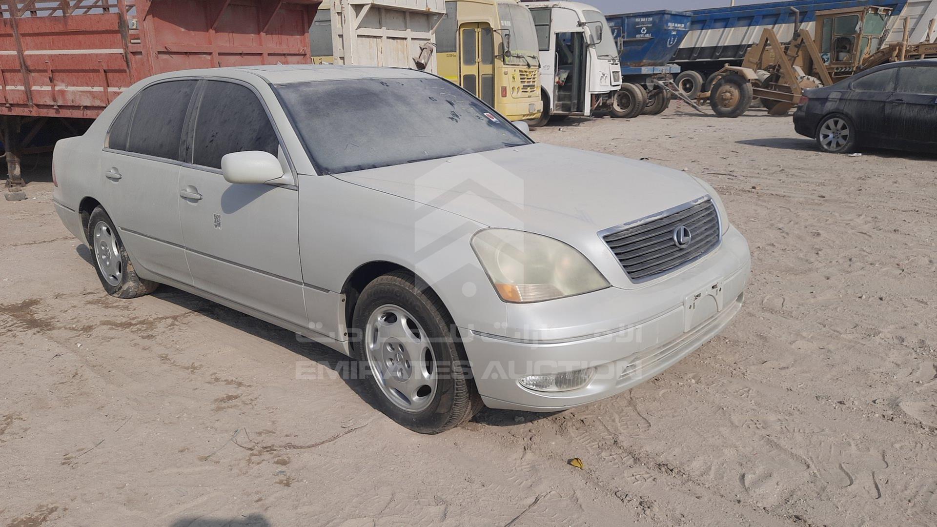 2001 LEXUS LS 430 VIN: JTHBN30F910048922