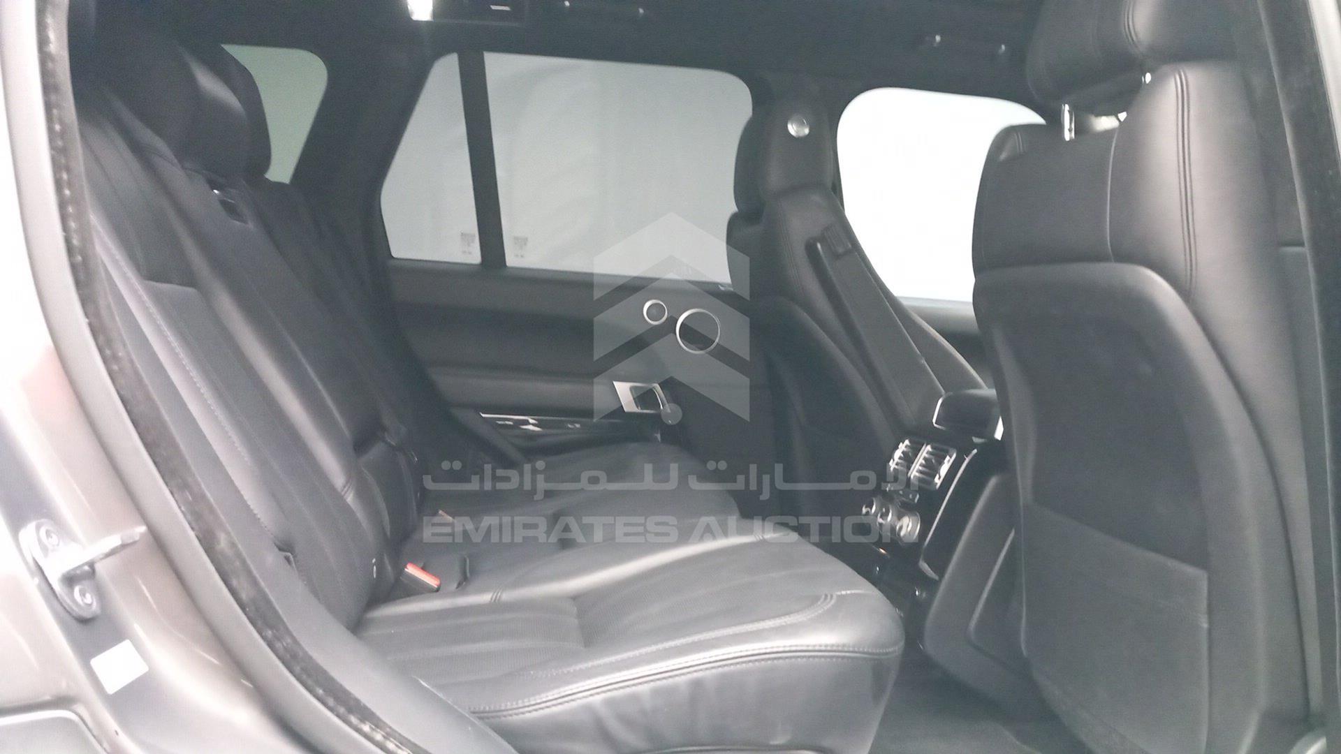 2017 RANGE ROVER VOGUE VIN: SALGS2FEXHA321274