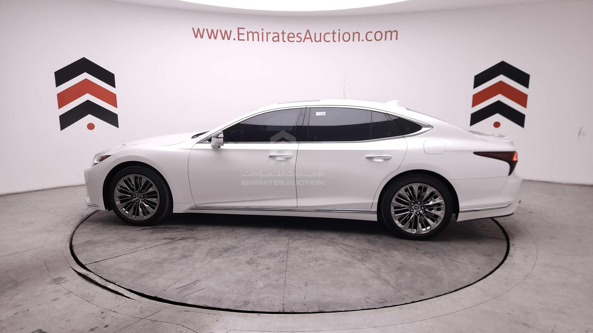 2023 LEXUS LS 500 VIN: JTHB5LFF8P5018393