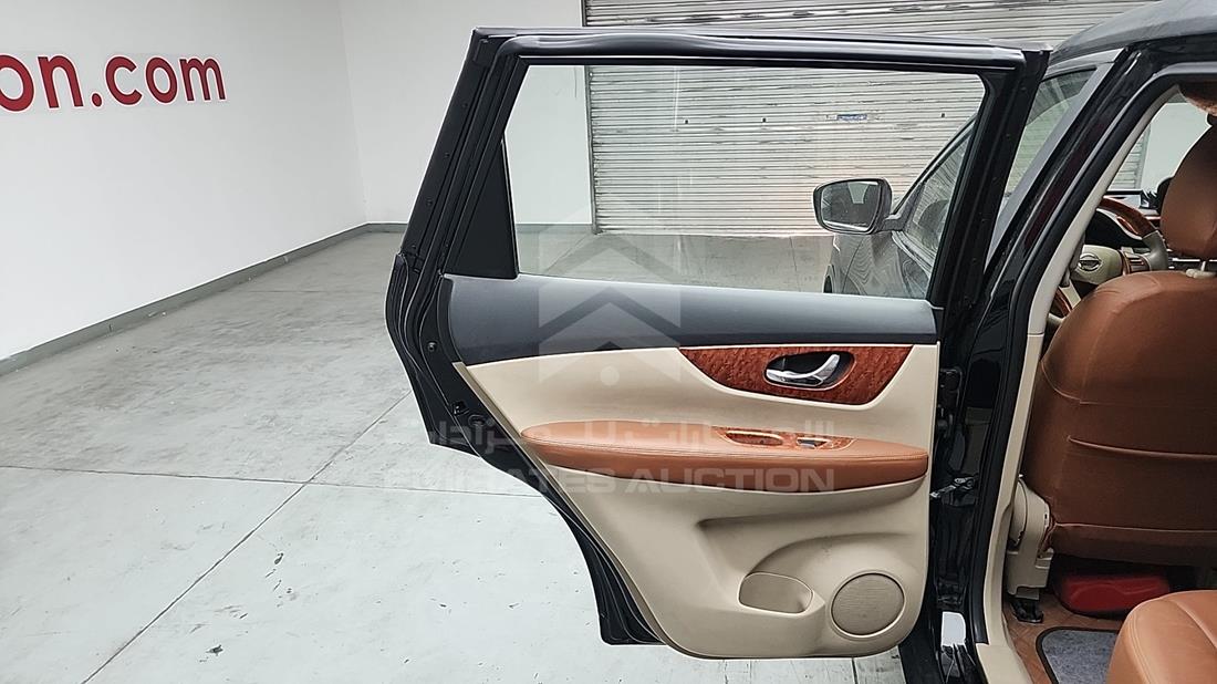 2016 Nissan X-Trail — Rear Left Door — Photo 18