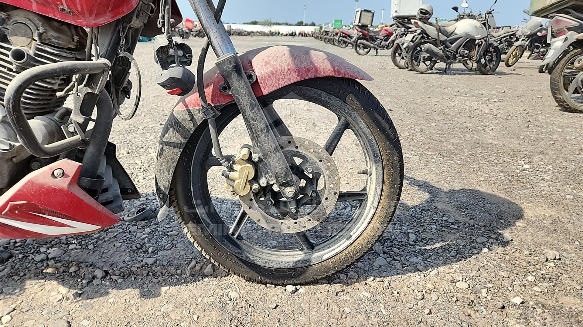 0 BAJAJ PULSAR VIN: MD2A11CY5LCD78677