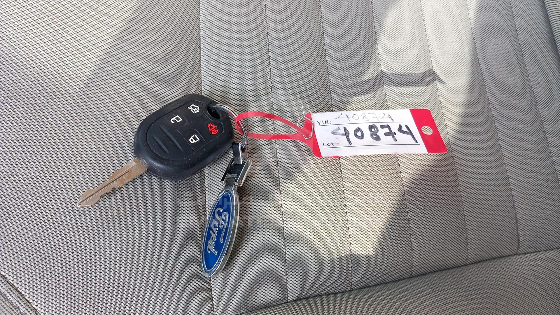 2016 FORD TAURUS VIN: 1FAHP2D86GG117101