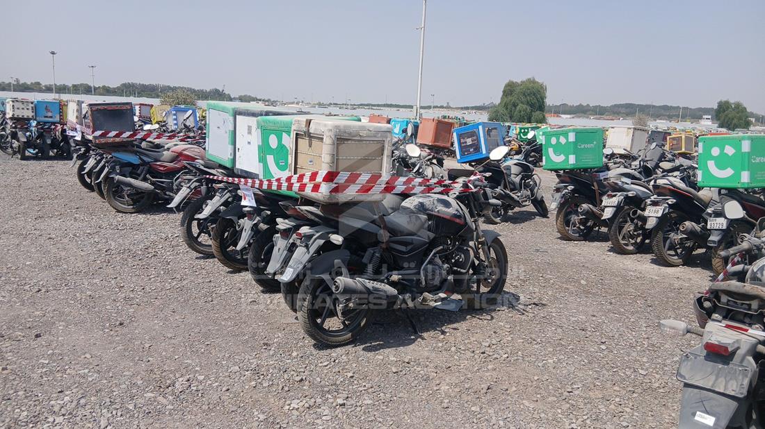 5 Motorbikes — Rear Right Angle — Photo 10