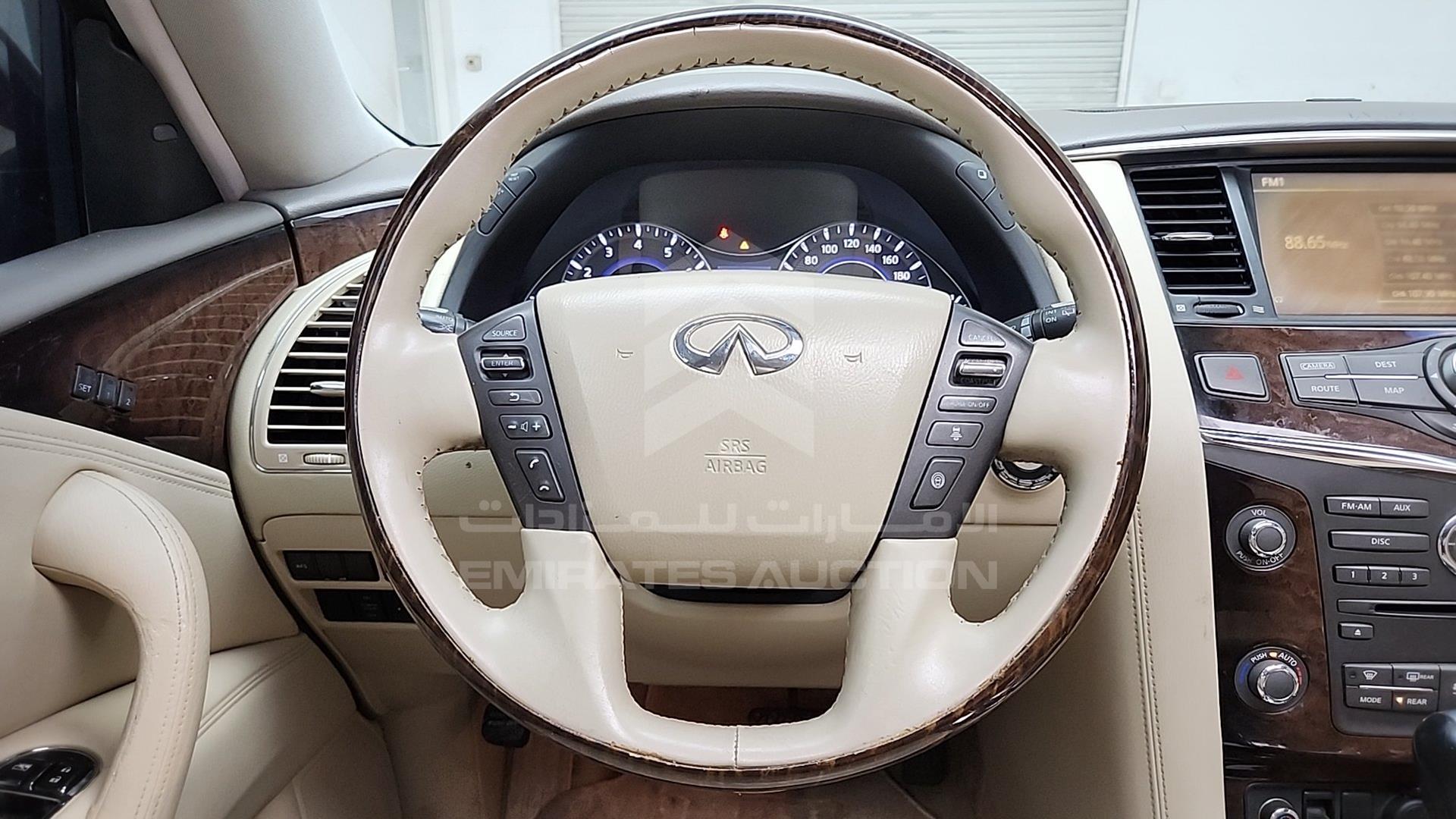 2011 INFINITI QX56 VIN: JNRAZ25Y4B9000148