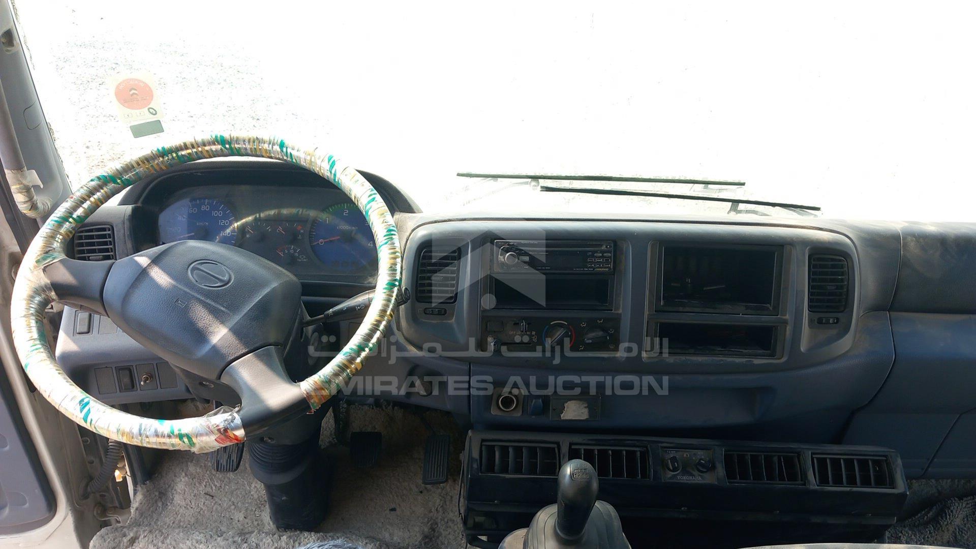 2003 HINO FG VIN: JHDFG1JP231S10071