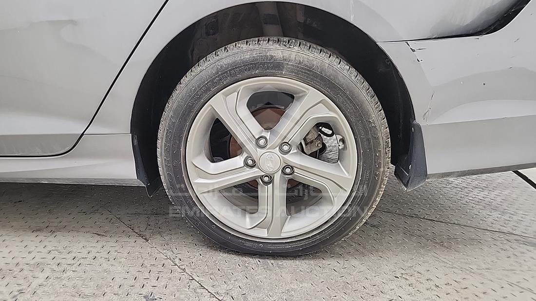 2018 Hyundai Sonata — Rear Left Tyre — Photo 43