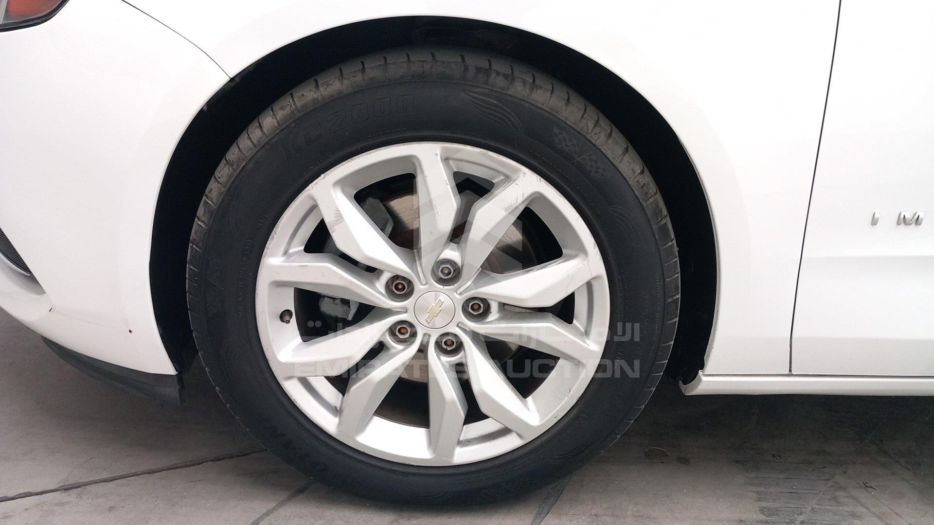 2019 CHEVROLET IMPALA VIN: 2G1135S39K9137956