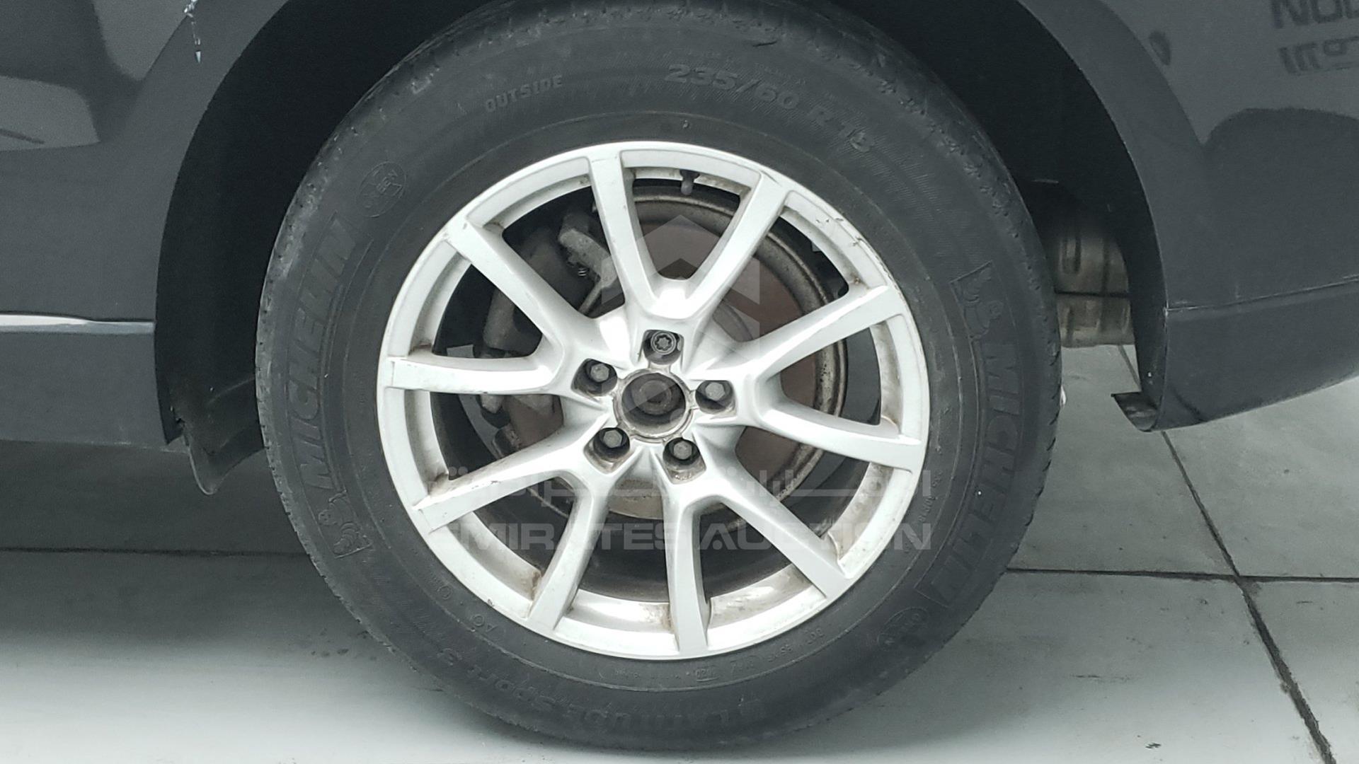 2009 AUDI Q5 VIN: WAUZZZ8R29A032909