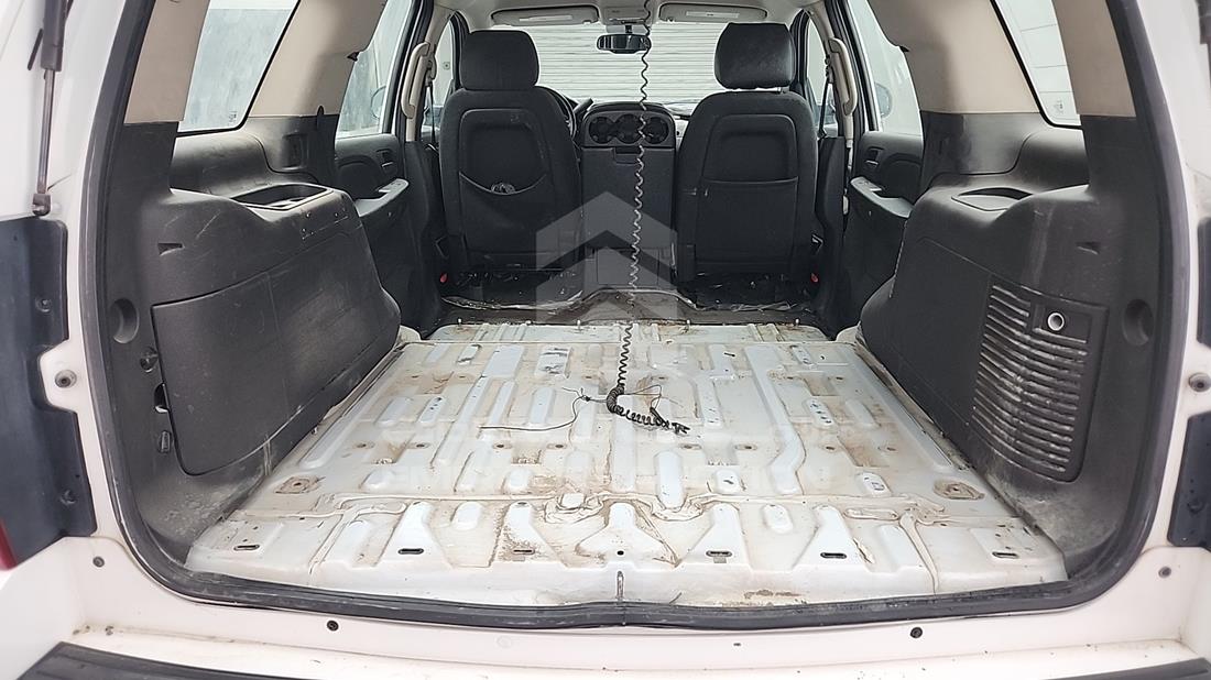 2008 Chevrolet Tahoe — Trunk Interior View — Photo 20