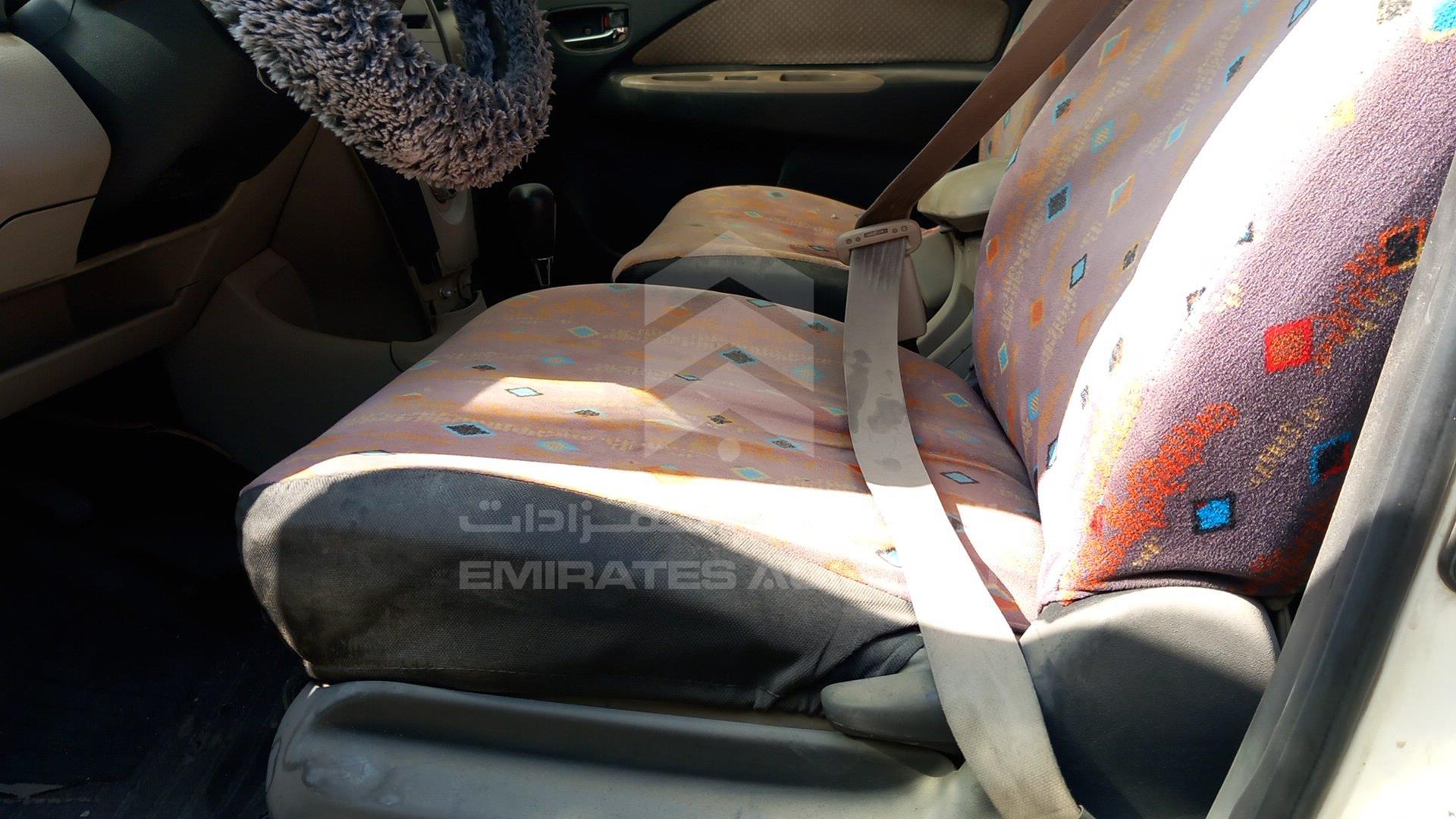 2007 TOYOTA YARIS VIN: JTDBW923X71057071
