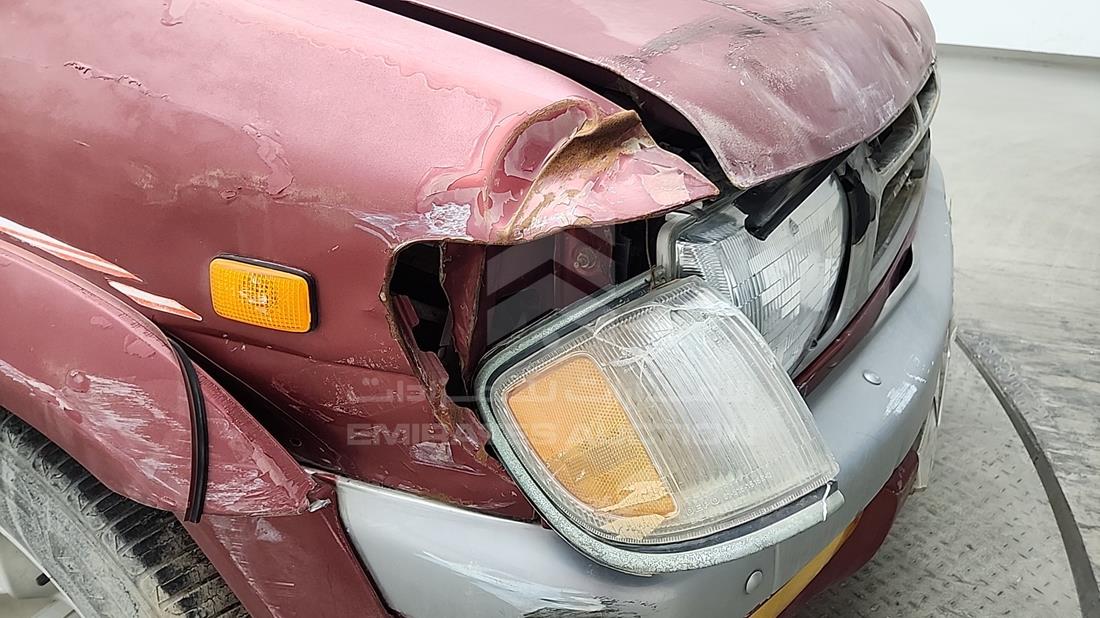 1998 Nissan Pathfinder — Dent — Photo 26