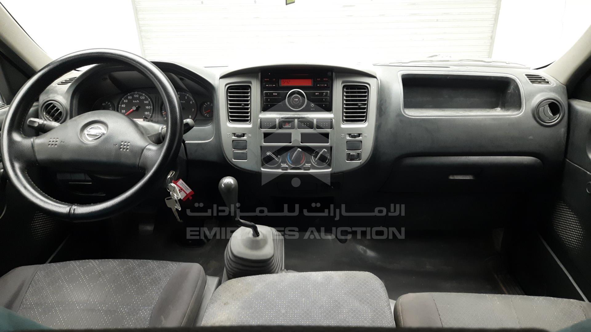 2013 NISSAN URVAN VIN: JN6AE54S5DX030426