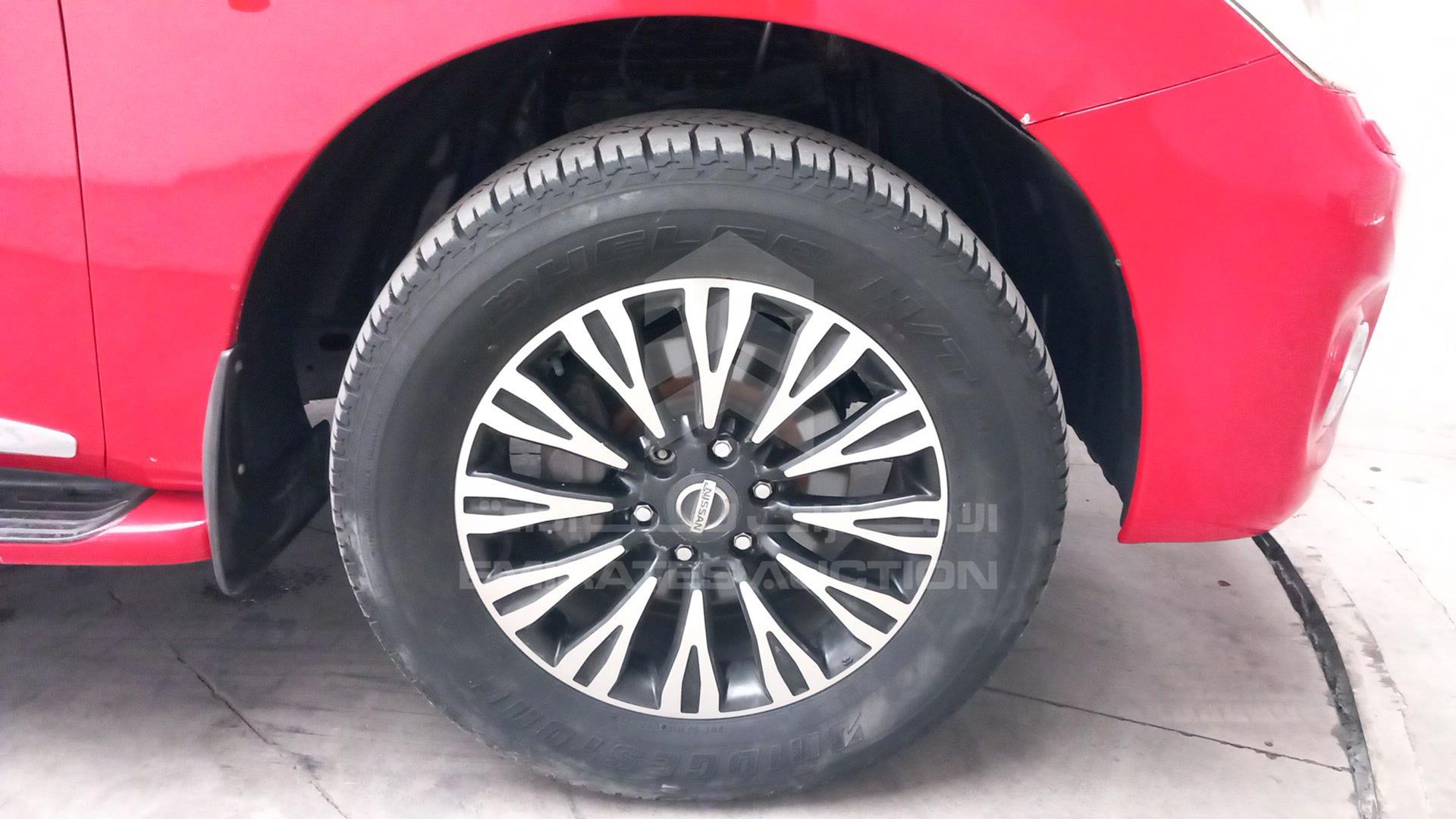 2013 NISSAN PATROL VIN: JN8AY2NY7D9052786