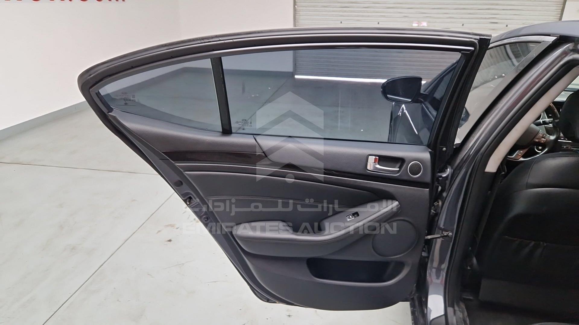 2015 KIA CADENZA VIN: KNALN4D71F5194432
