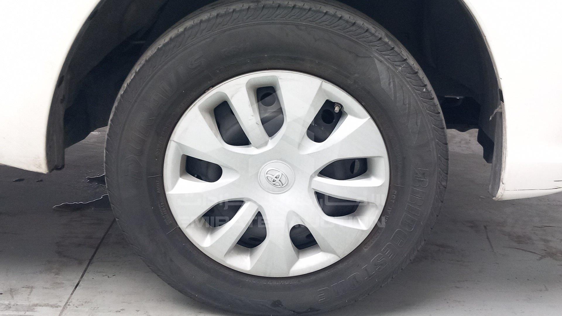 2019 TOYOTA HILUX VIN: MR0JX9CD8K4200219