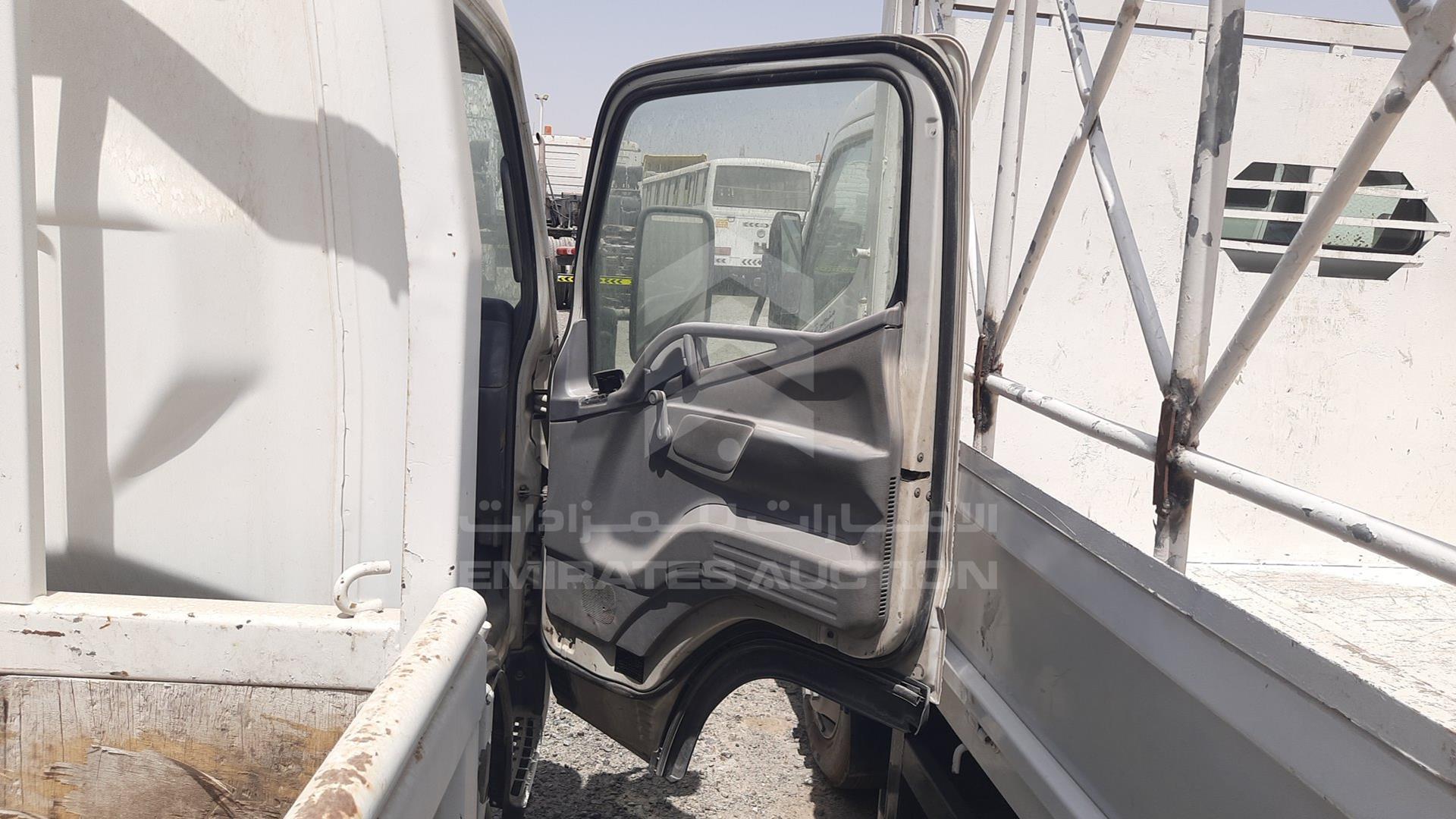 2006 MITSUBISHI CANTER VIN: JL7BCE1J86K016161