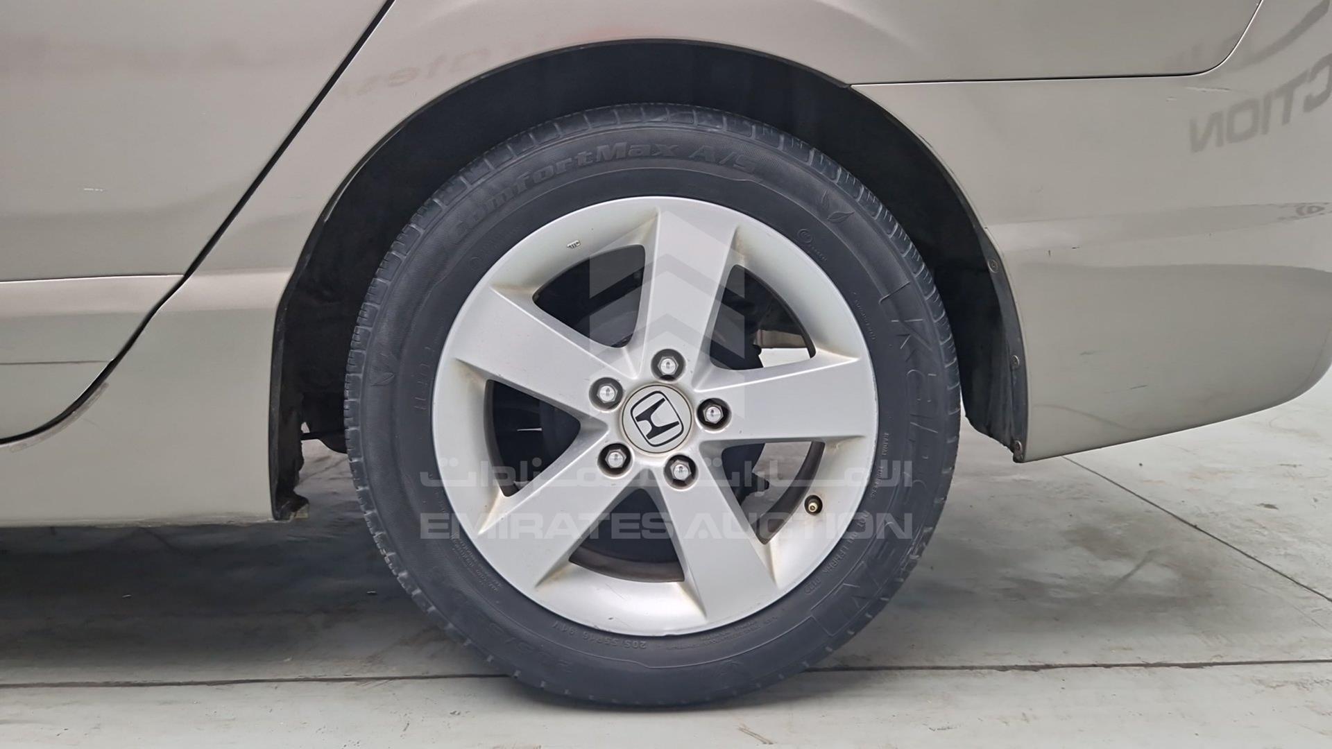 2008 HONDA CIVIC VIN: JHMFD16758S415645