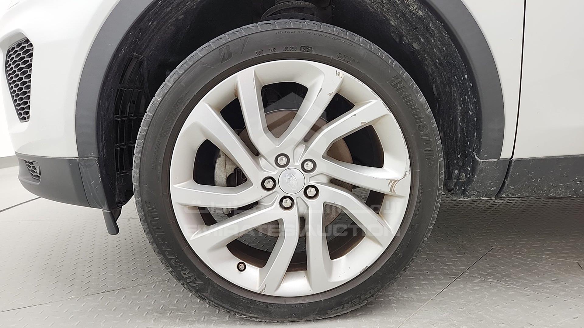 2018 LAND ROVER DISCOVERY VIN: SALCA2BX3JH758636