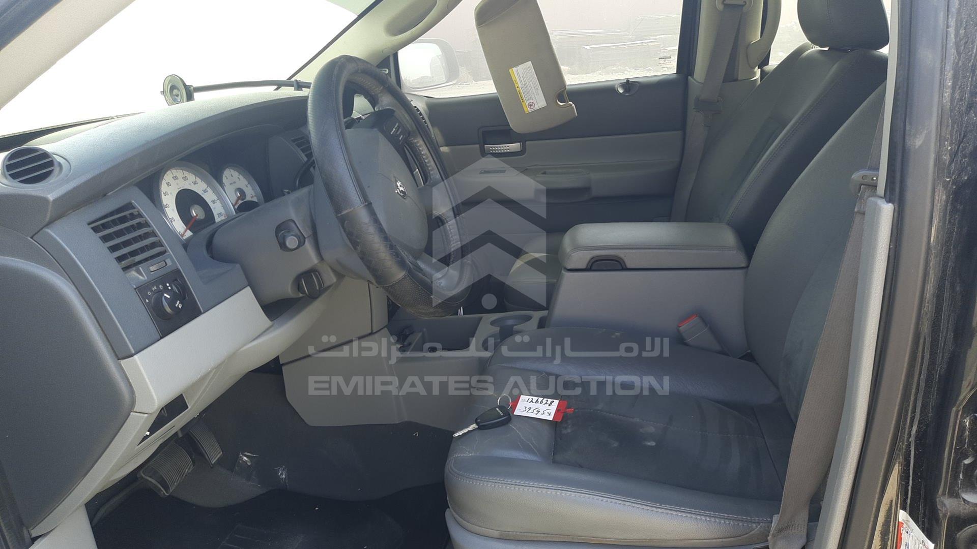 2008 DODGE DURANGO VIN: 1D8HB58228F126628