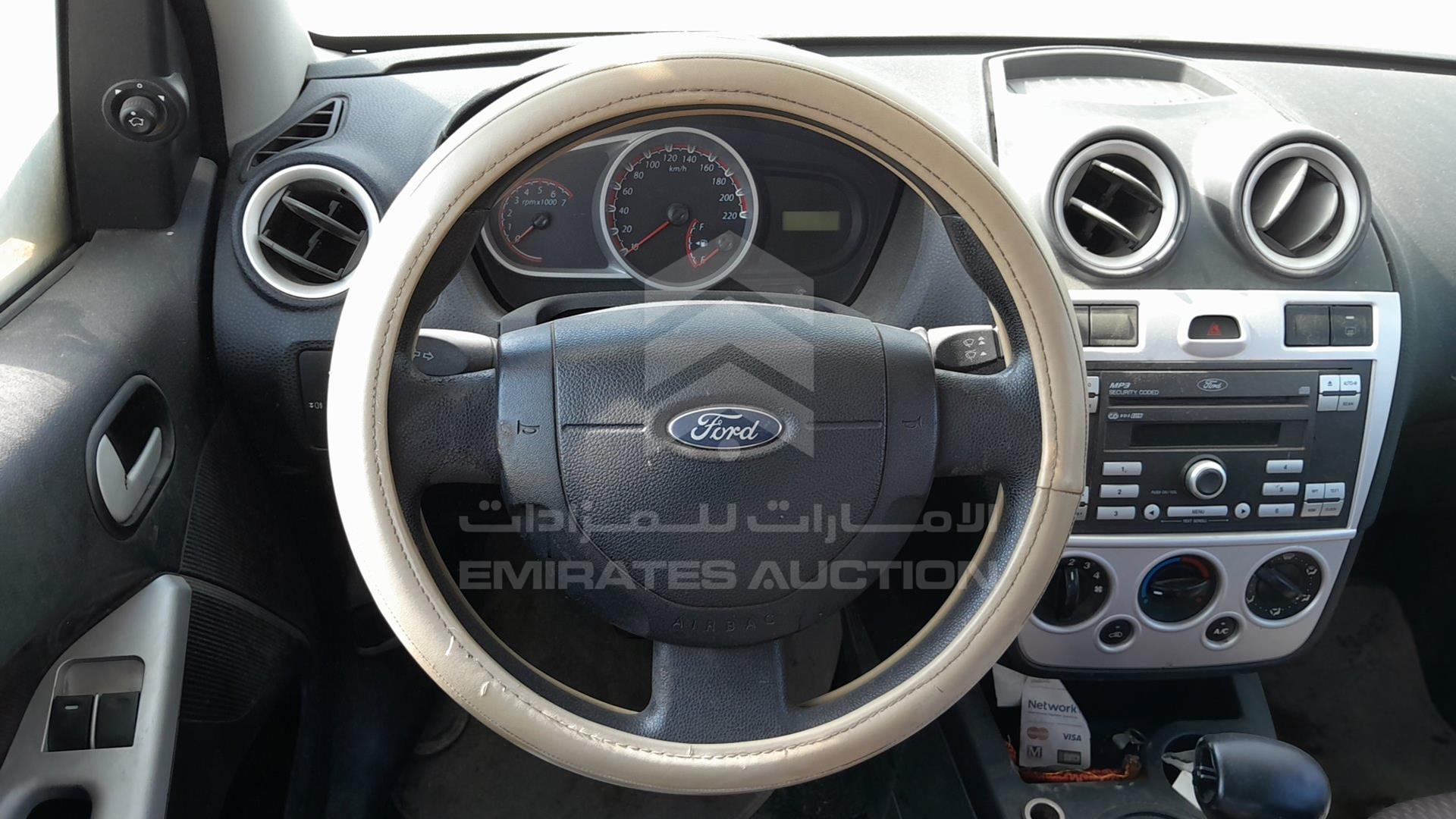 2011 FORD FIGO VIN: MAJTJ21D2BAE38340