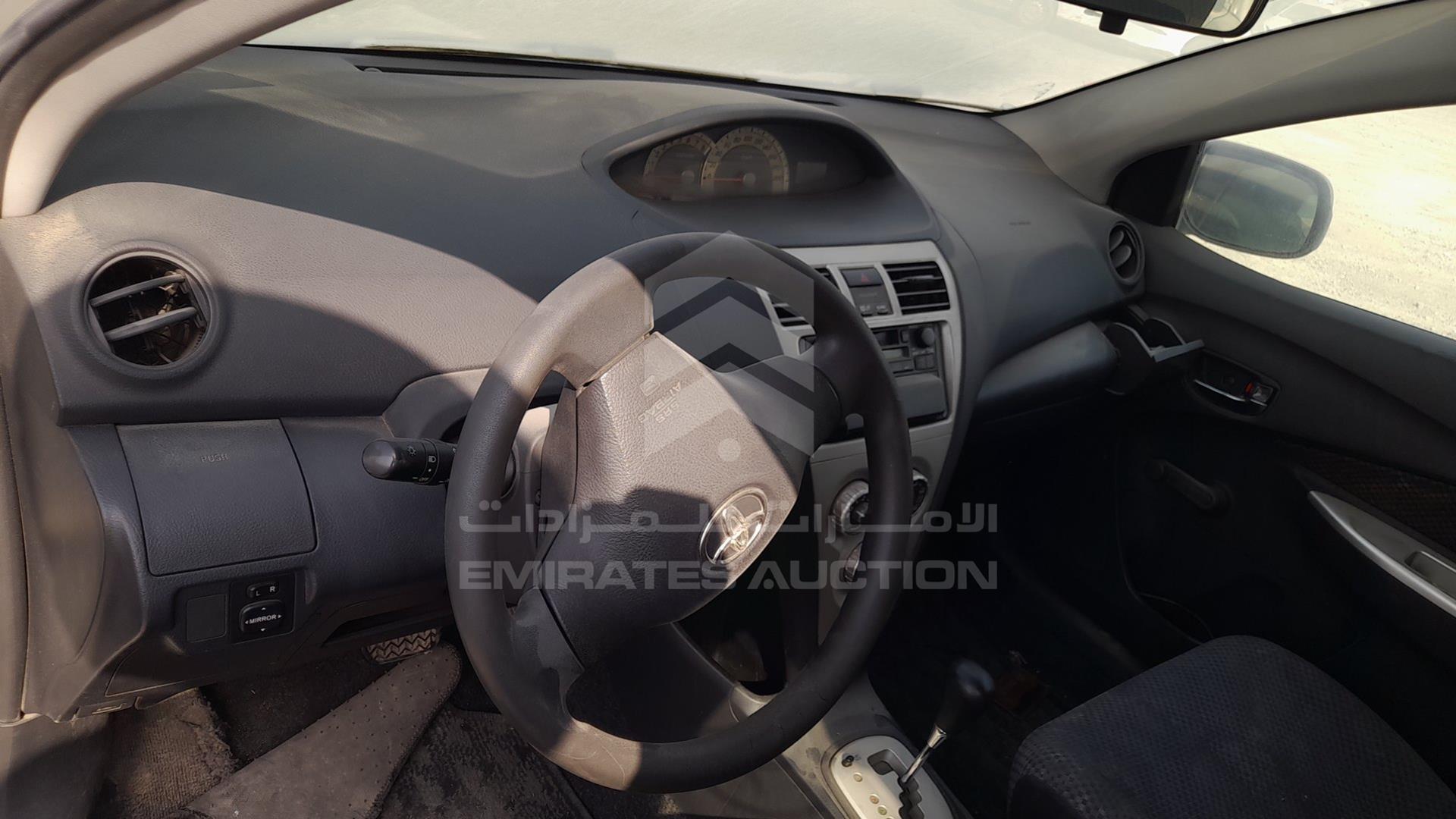 2007 TOYOTA YARIS VIN: JTDBW923671076796