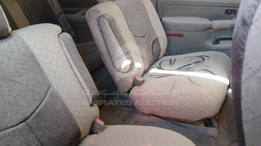 2005 GMC Yukon — Rear Right Passenger View — Photo 20