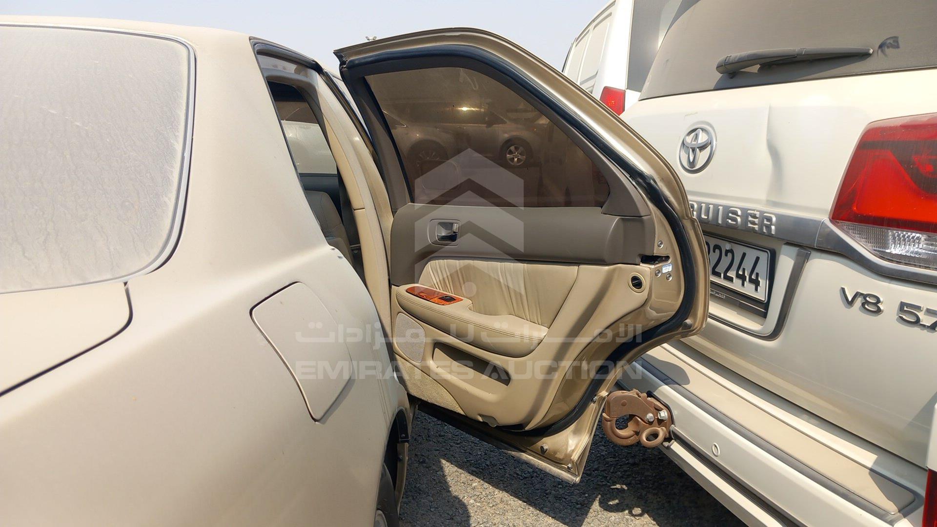 2000 LEXUS LS400 VIN: JT8BH28F5Y0169821