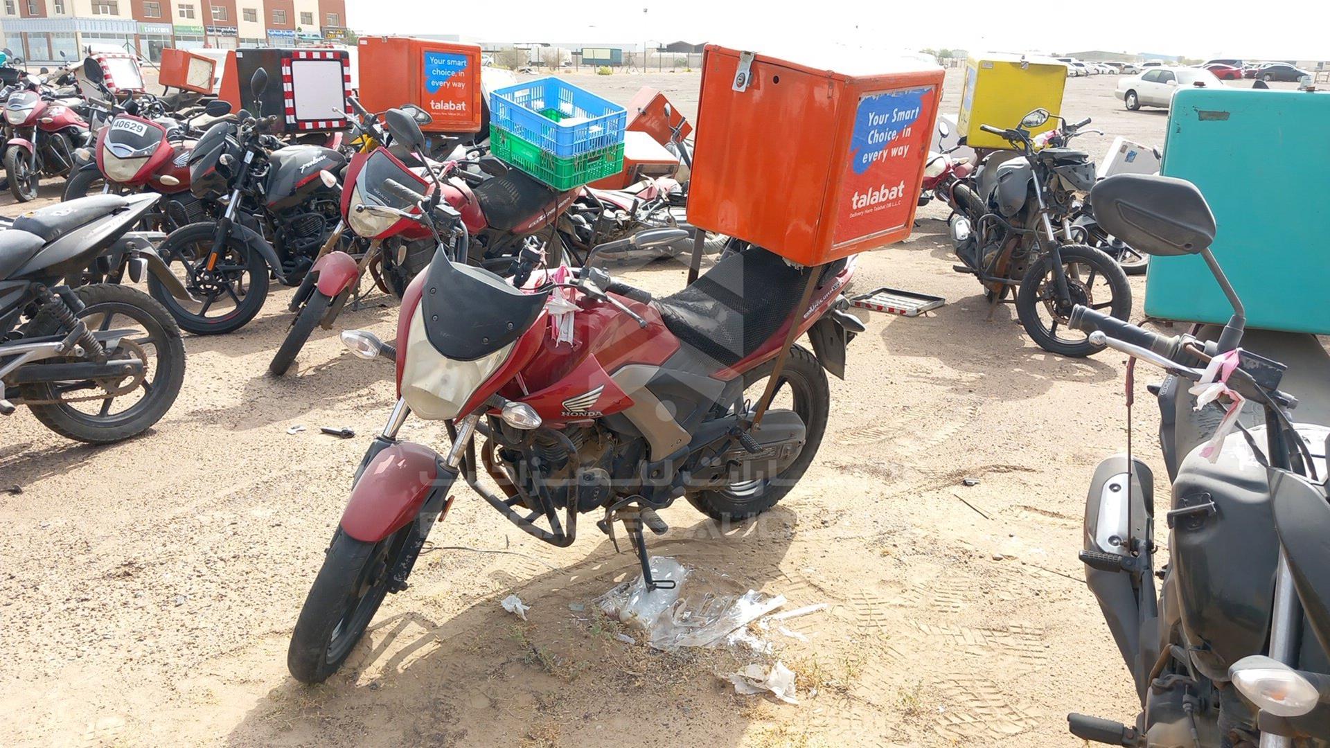 0 HONDA MOTORBIKE VIN: ME4KC2035G8001344
