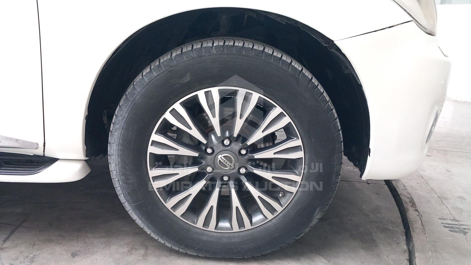 2016 NISSAN PATROL VIN: JN8AY2NY3G9157376