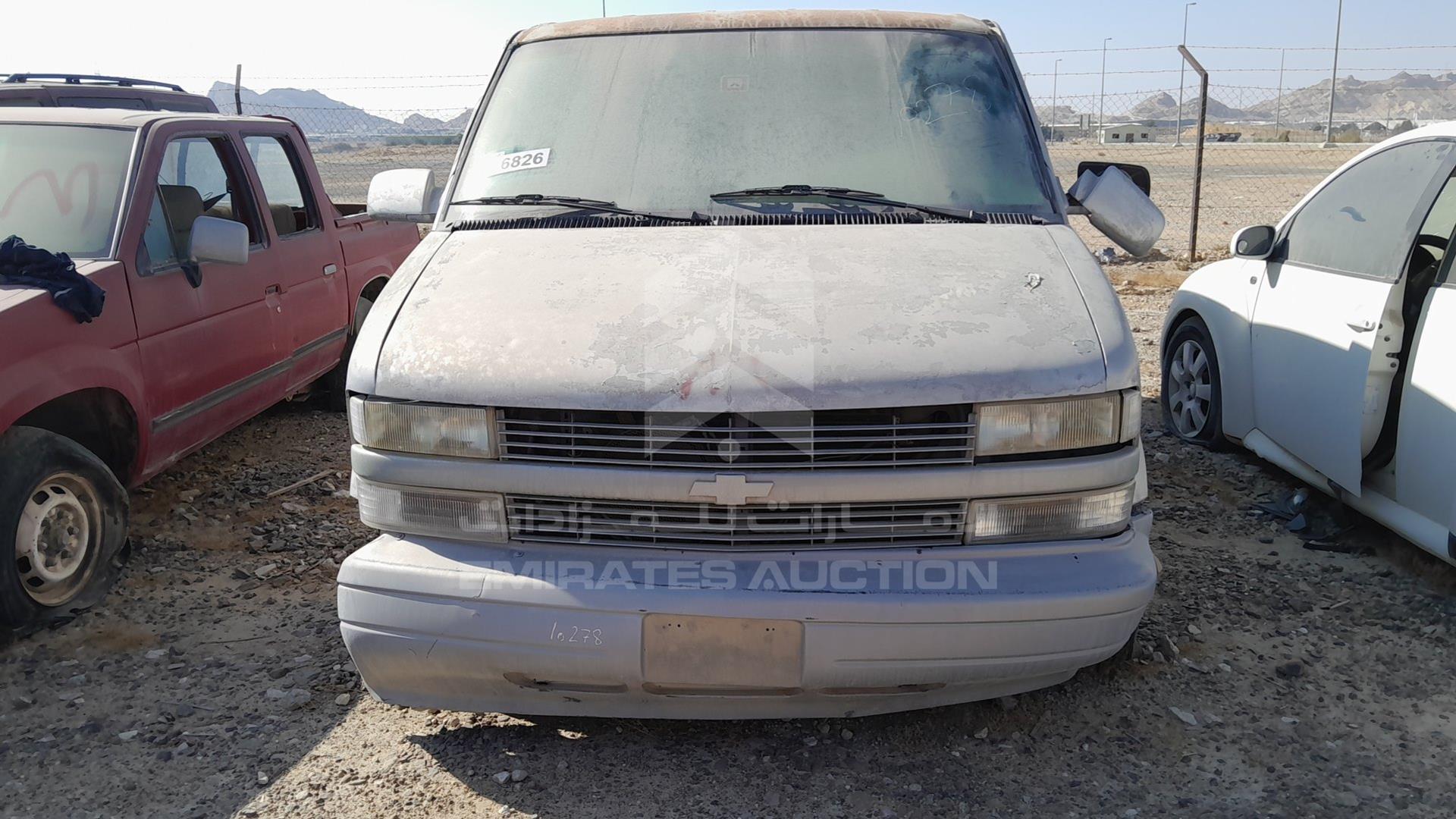0 CHEVROLET --- VIN: 1GNDM19W2VB155333
