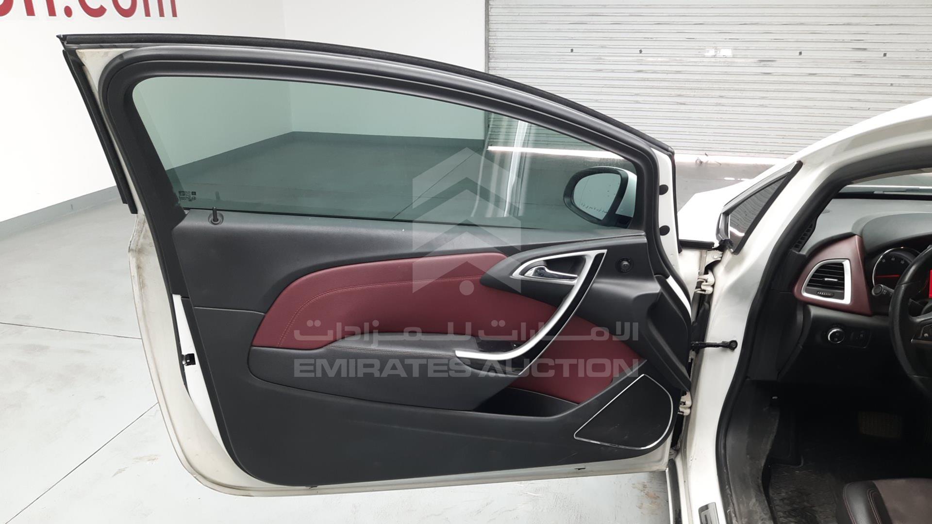 2013 OPEL ASTRA VIN: W0LPF2EZ1DG124824